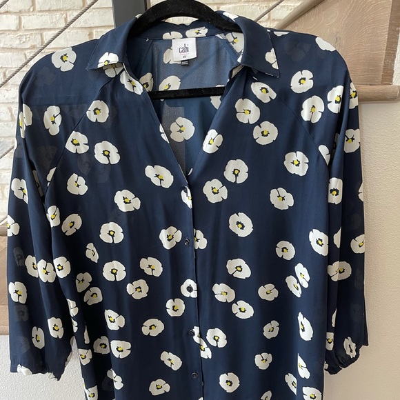 Cabi blouse-EUC-worn twice - Picture 1 of 2